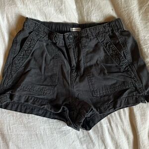 Aerie Cargo Shorts In Black